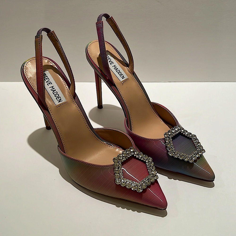 Steve Madden Vionnet in holographic